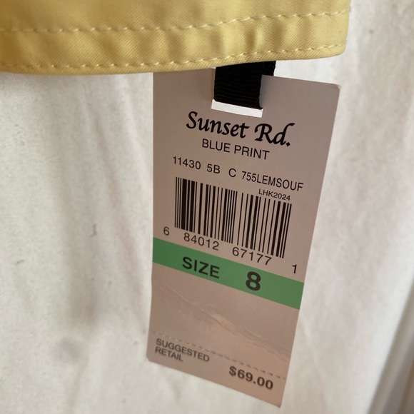 Sunset Rd NWT jacket in Pale Yellow size 8 pit top it 19.5 has stretch - Picture 3 of 7